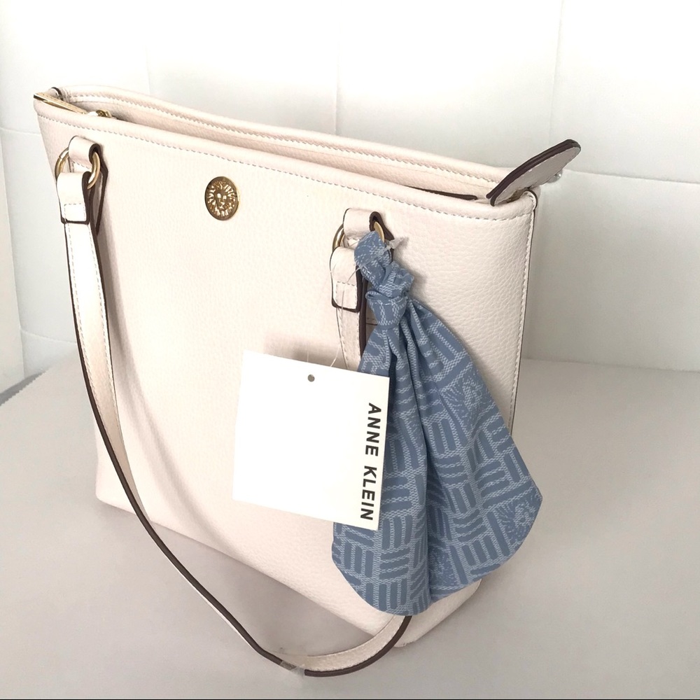 NWT Anne Klein Tote